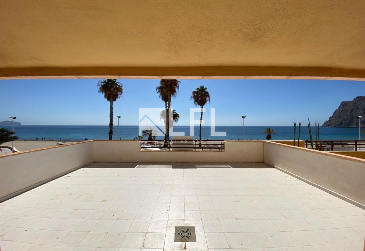 FANTASTISCHE 3-ZIMMER-WOHNUNG MIT PARKPLATZ IN DER ERSTEN STRANDLINIE 
