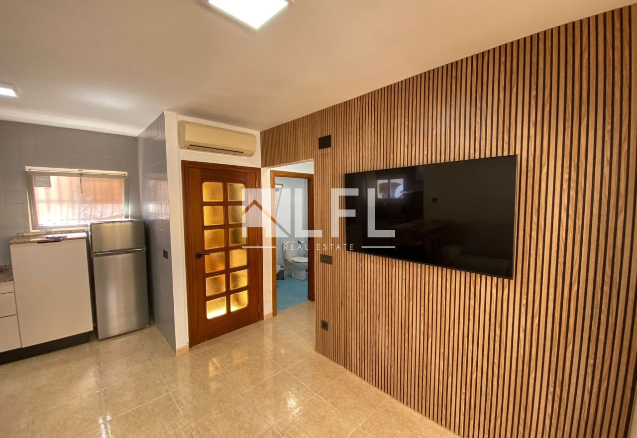 RENOVIERTE WOHNUNG IM ZENTRUM VON CALPE 