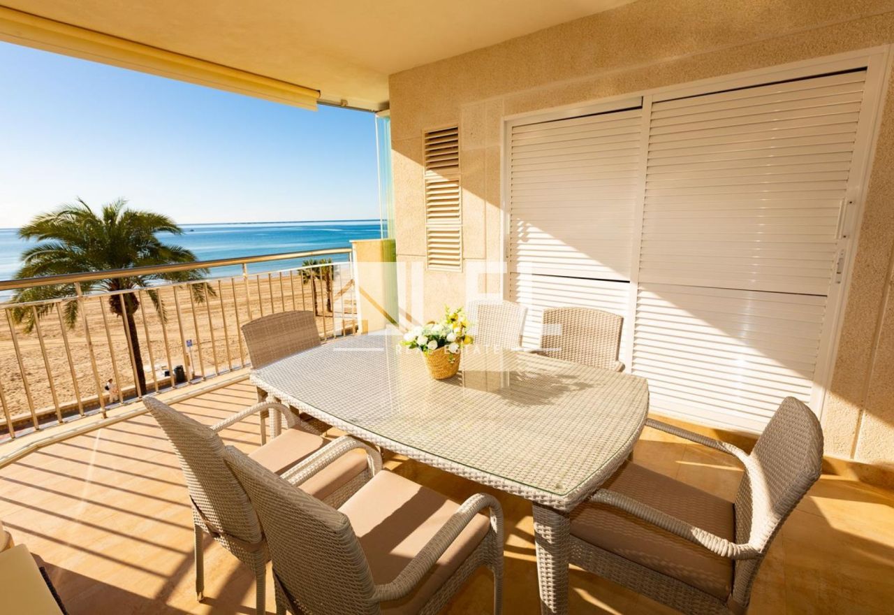 BEL APPARTAMENTO 2 CAMERE DA LETTO PRIMA LINEA IN SPIAGGIA ARENAL BOL  - CALPE PLAYA ARENAL BOL