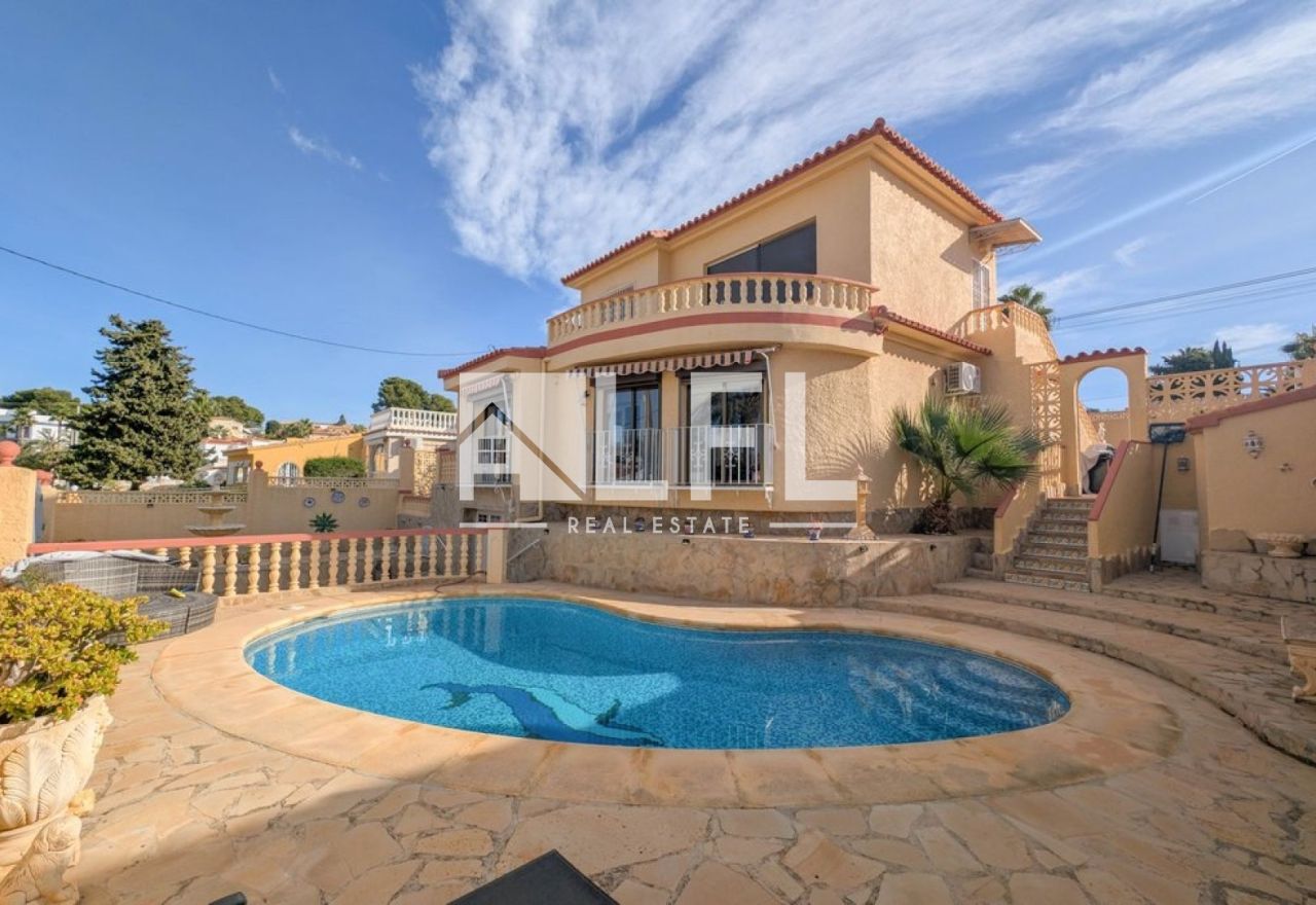 CHARMING VILLA WITH POOL CLOSE TO THE BEACH - PARTIDA CALETA