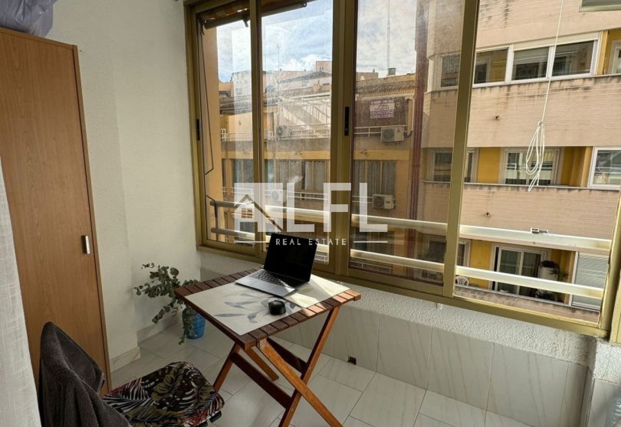 CHARMING STUDIO IN THE CENTRE OF CALPE