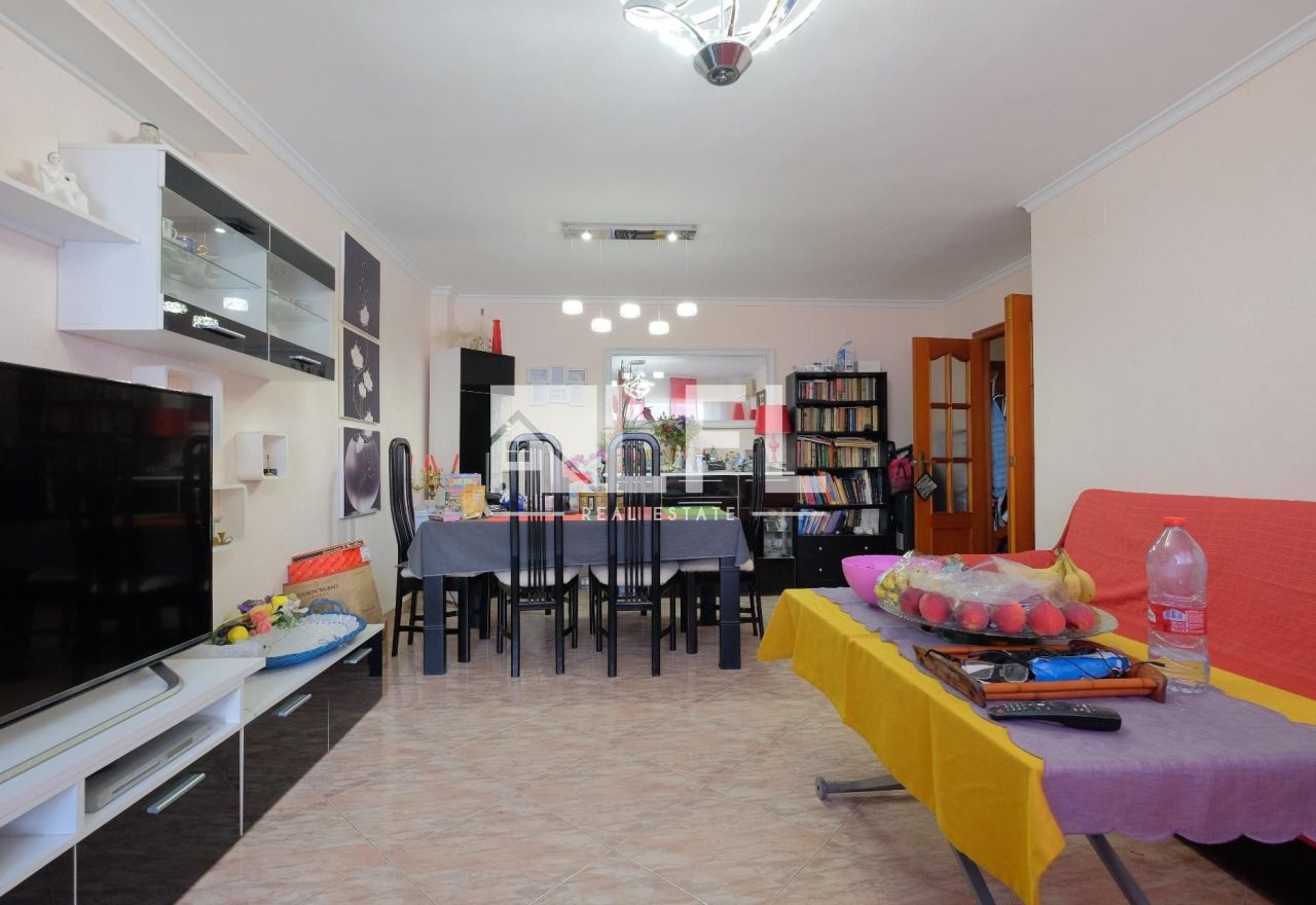 ATTRAKTIVE WOHNUNG IM ZENTRUM VON CALPE