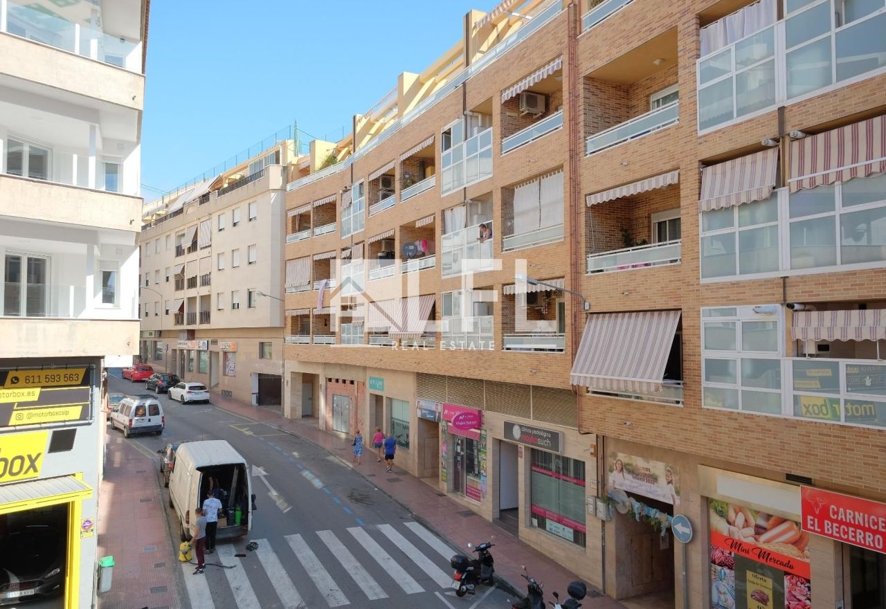 EXKLUSIVE WOHNUNG IM ZENTRUM VON CALPE.