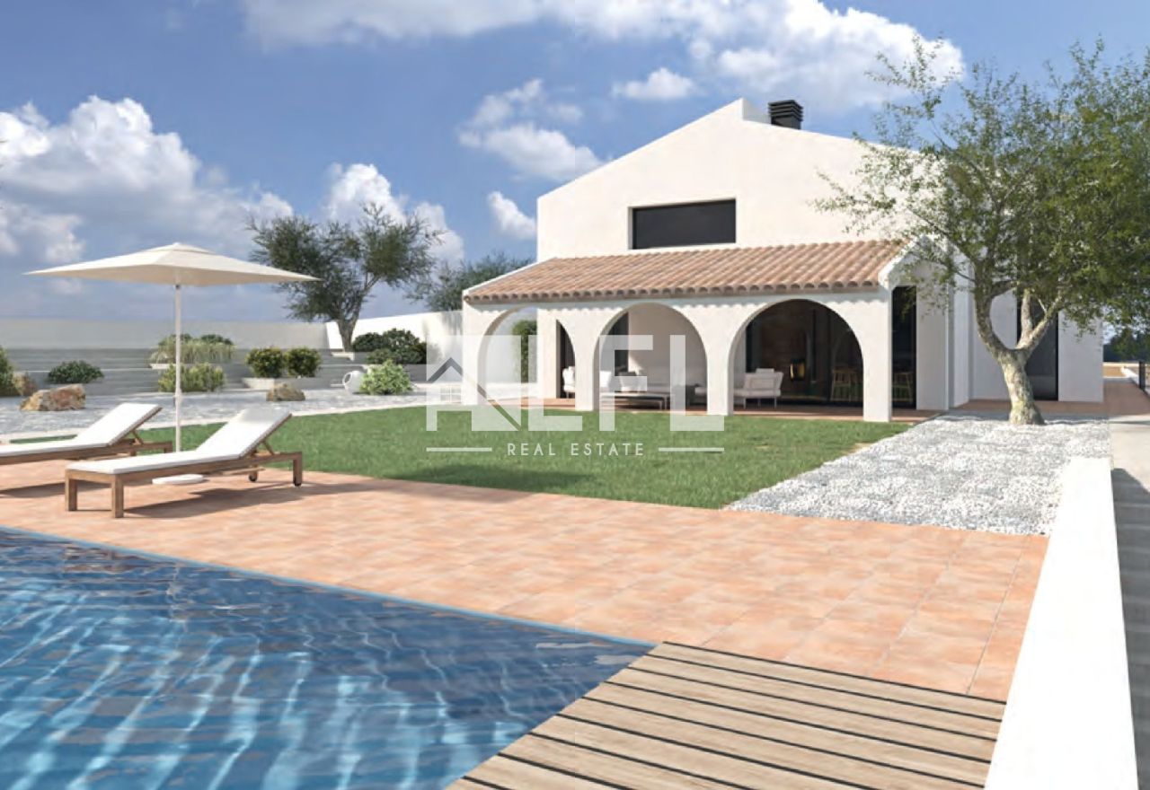 IMPRESIONANTE VILLA EN MORAIRA CON VISTAS DESPEJADAS 