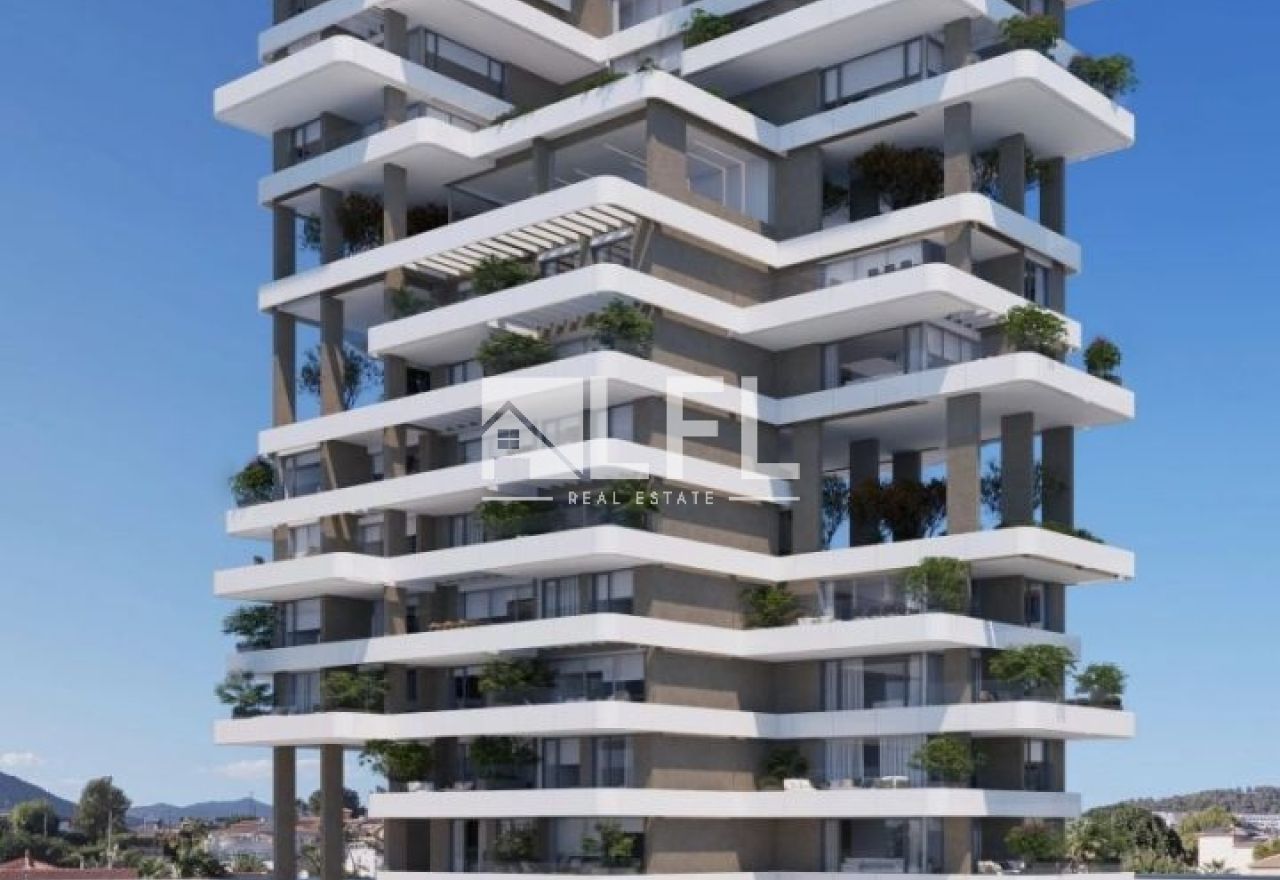 AUSSERGEWÖHNLICHE WOHNUNG IN CALPE MIT UNSCHLAGBAREM BLICK