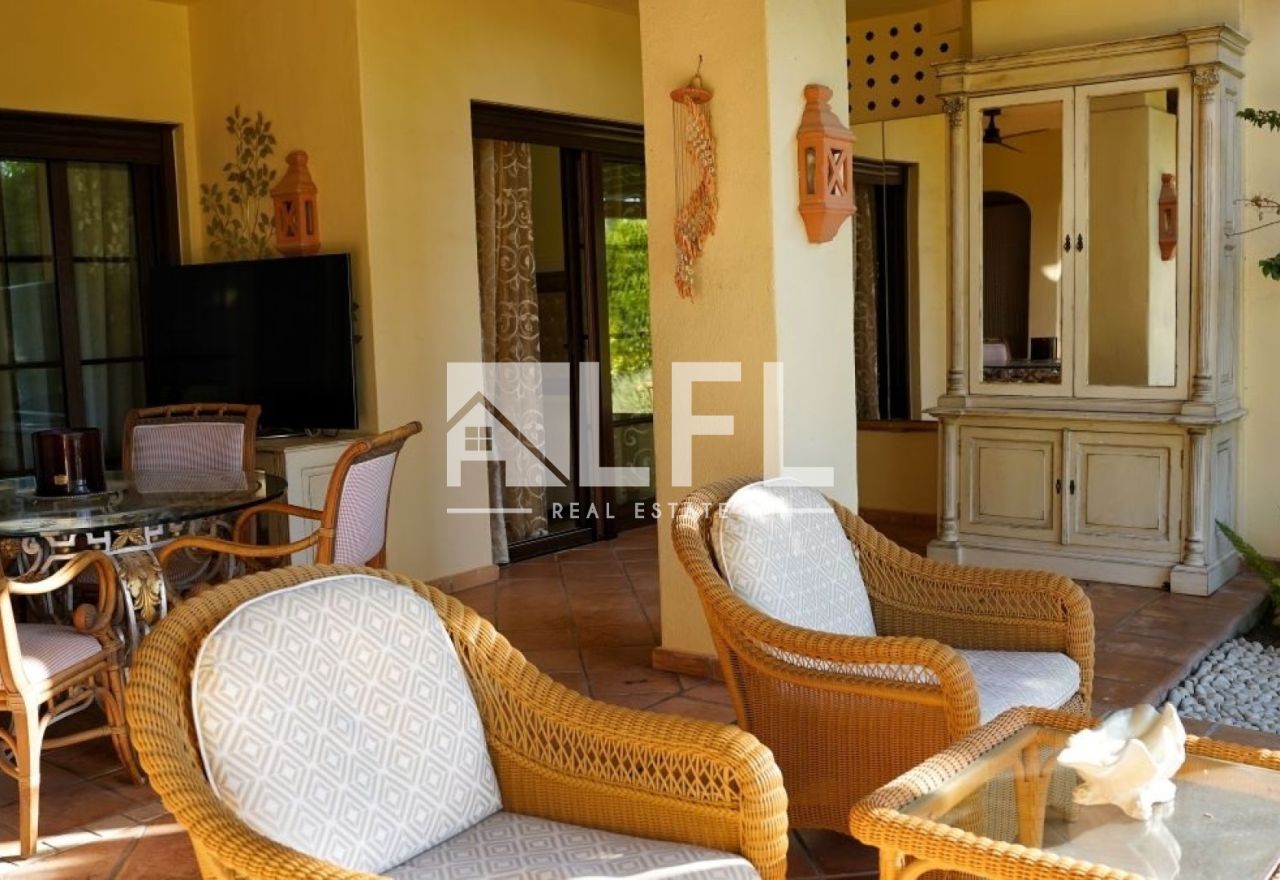 EXCLUSIVE FRONT-LINE APARTMENT – ALTEA – GADEA GARDEN