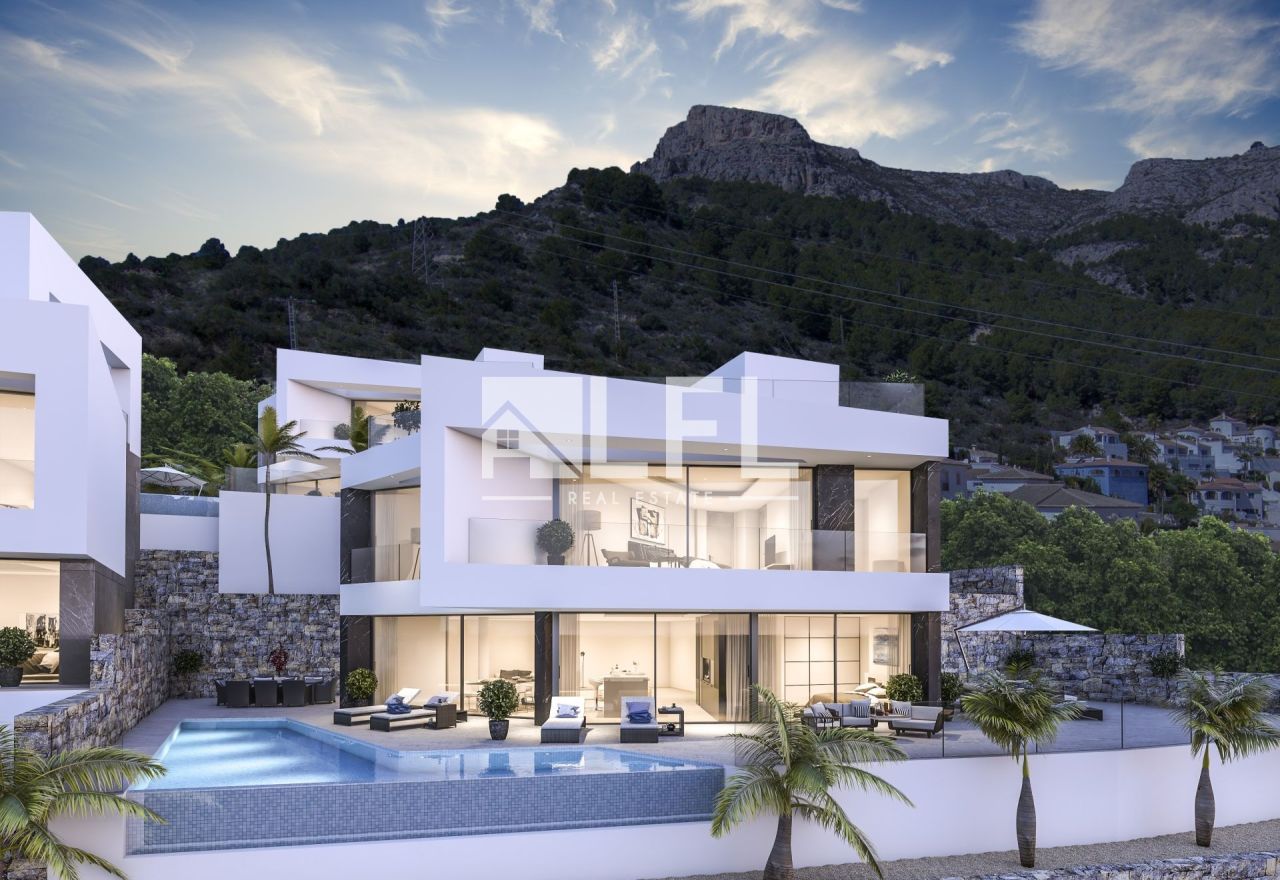 EXCLUSIVE LUXURY VILLA WITH PANORAMIC VIEWS OVER THE BAY OF CALPE - LES CUCARRES