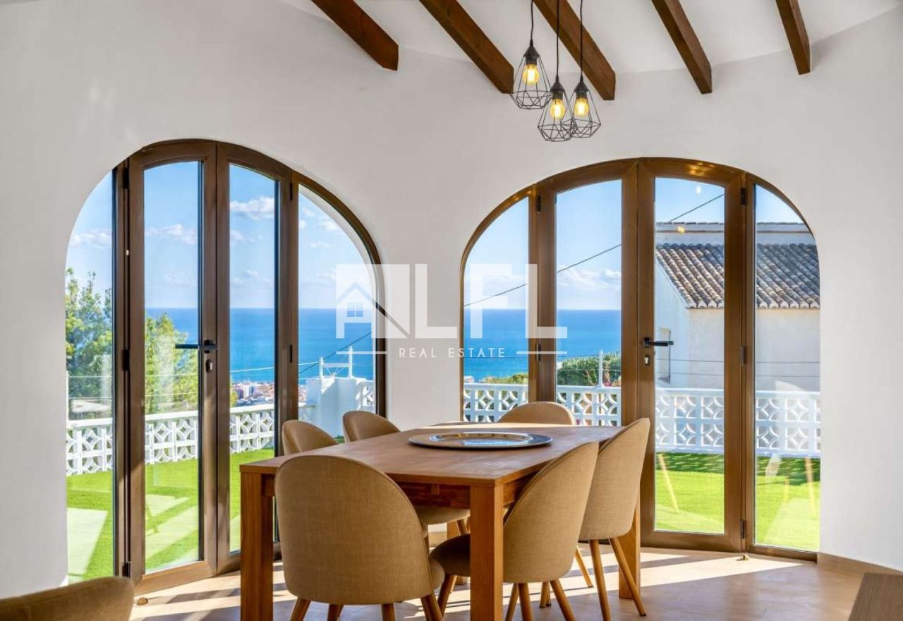 SINGLE STOREY VILLA WITH SEA VIEWS – OLTAMAR 