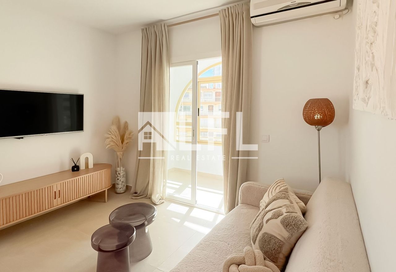 RENOVATED APARTMENT WITH SEA VIEWS – LA FOSSA, CALPE