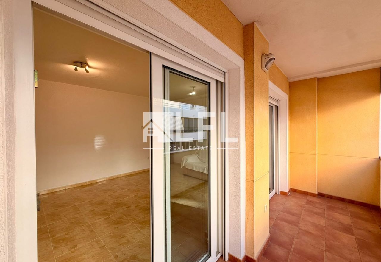APARTAMENTO EN EL CENTRO DE CALPE – 3 DORMITORIOS – PARKING SUBTERRÁNEO Y TRASTERO
