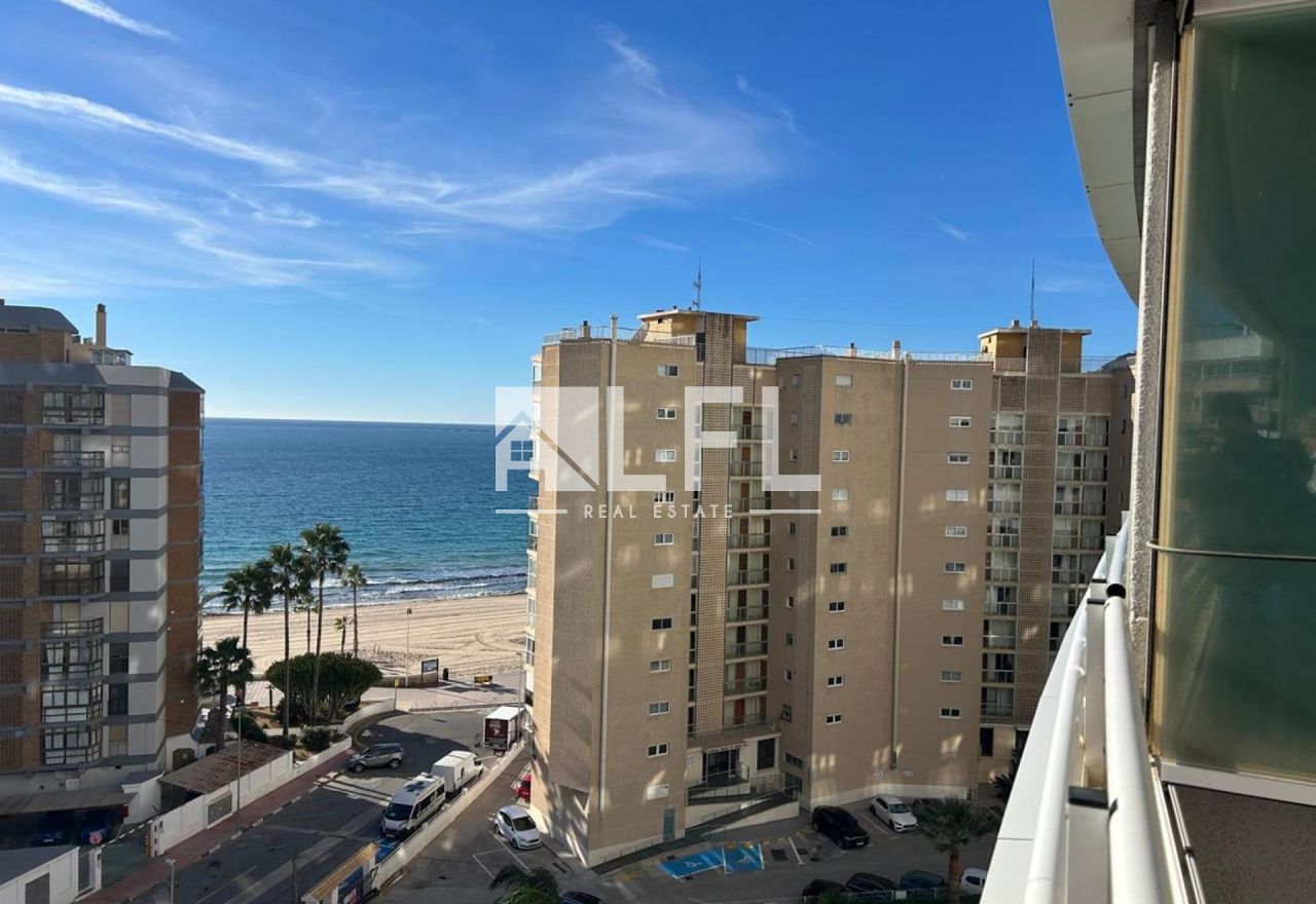 PRECIOSO A 100 METROS DE LA PLAYA DEL ARENAL DE CALPE