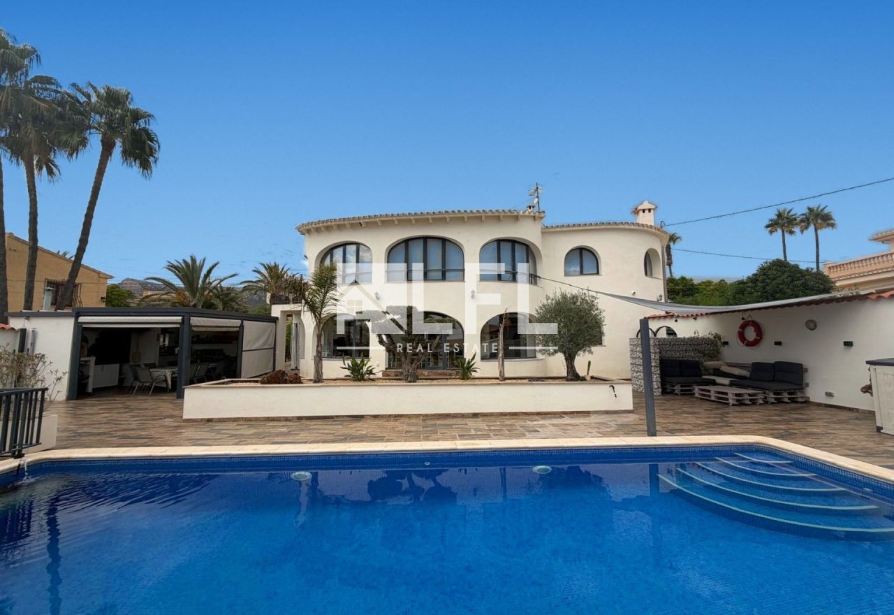WILLA W ORTEMBACH, CALPE – BASEN, WIDOK NA MORZE I CENTRALNA LOKALIZACJA